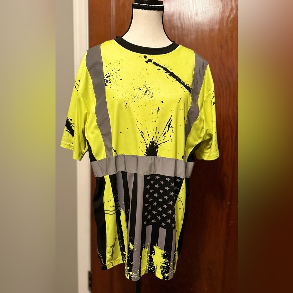 🩵4 items $30 NWOT- Wild Wear MicroTech Safety shirt with American flag bottom